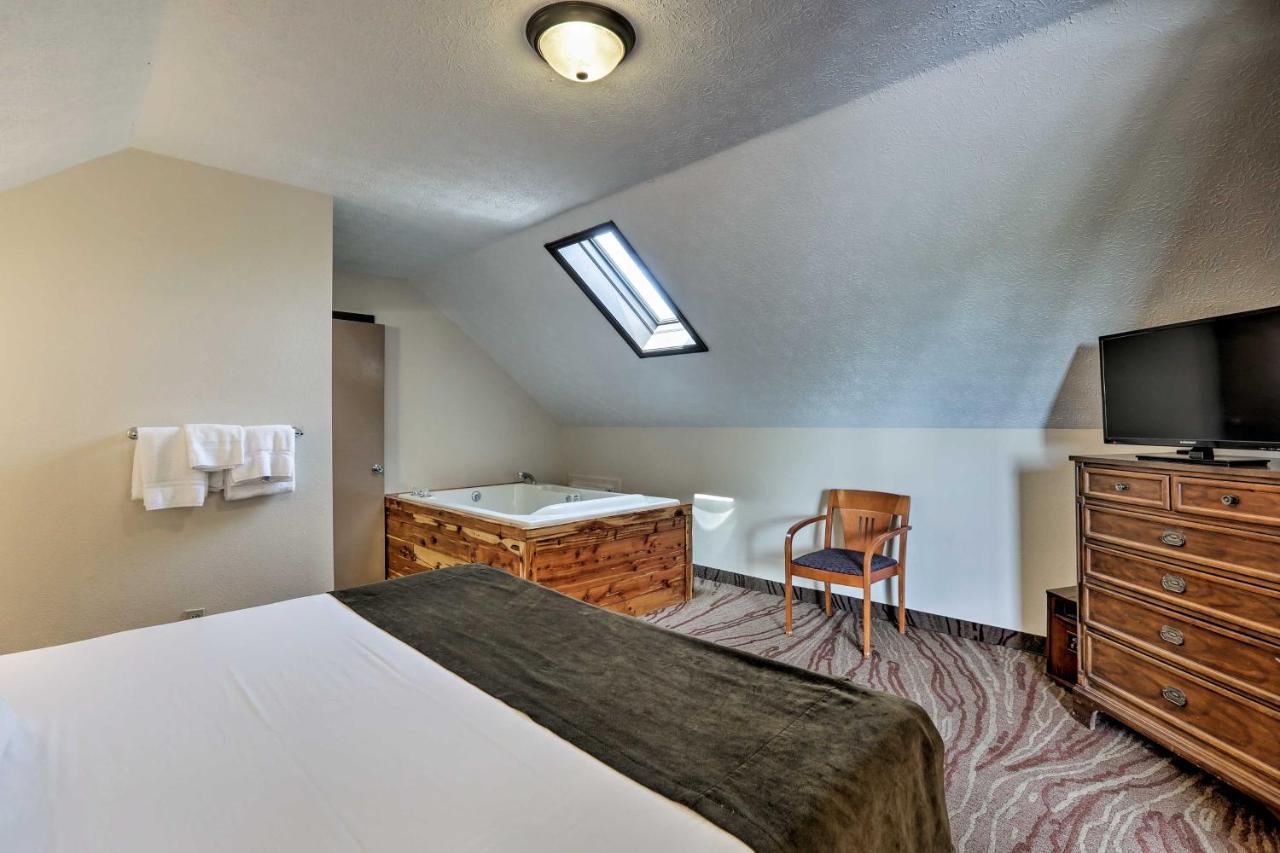 Burkesville Apt With Deck, Views And Pool Access! Extérieur photo